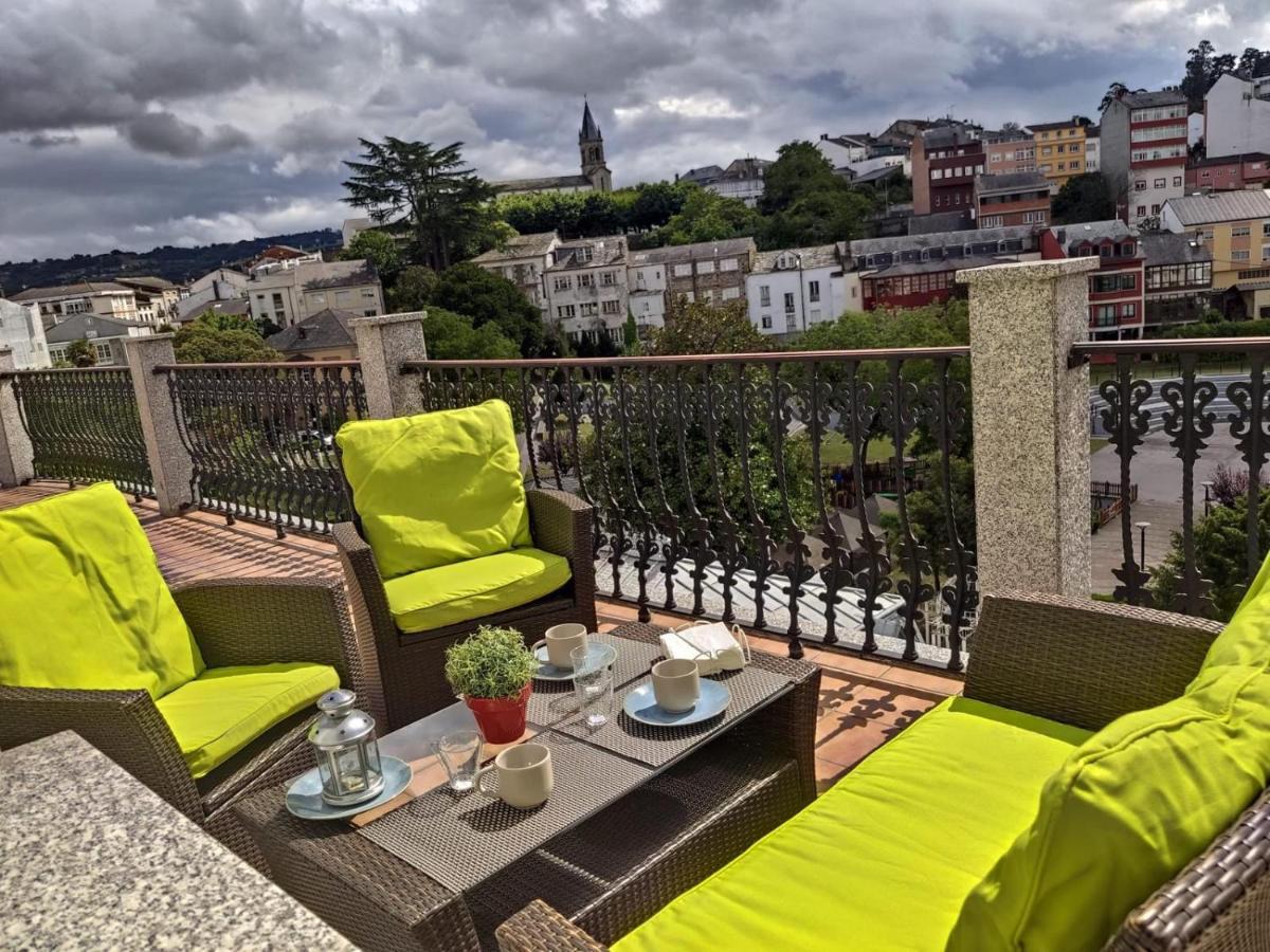 Byhouse Atico Matias Lopez Apartment Sarria Exterior photo